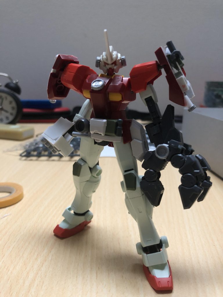 ここらでようやく今に似てきた、ビルドドライバーの使用パーツのほとんどがリーオーだったり。