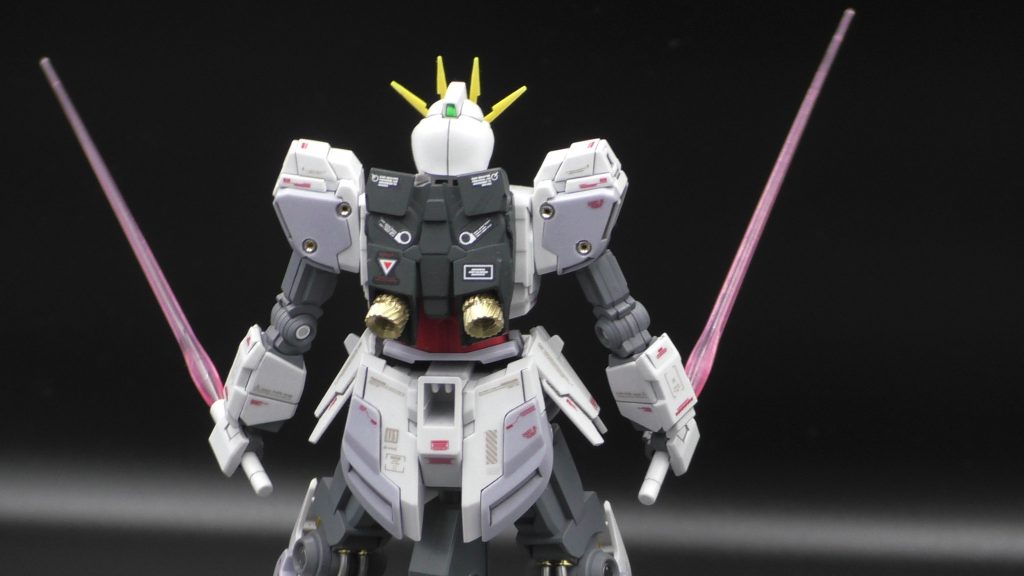 背面。バーニアはスピンサートに置き換えました。