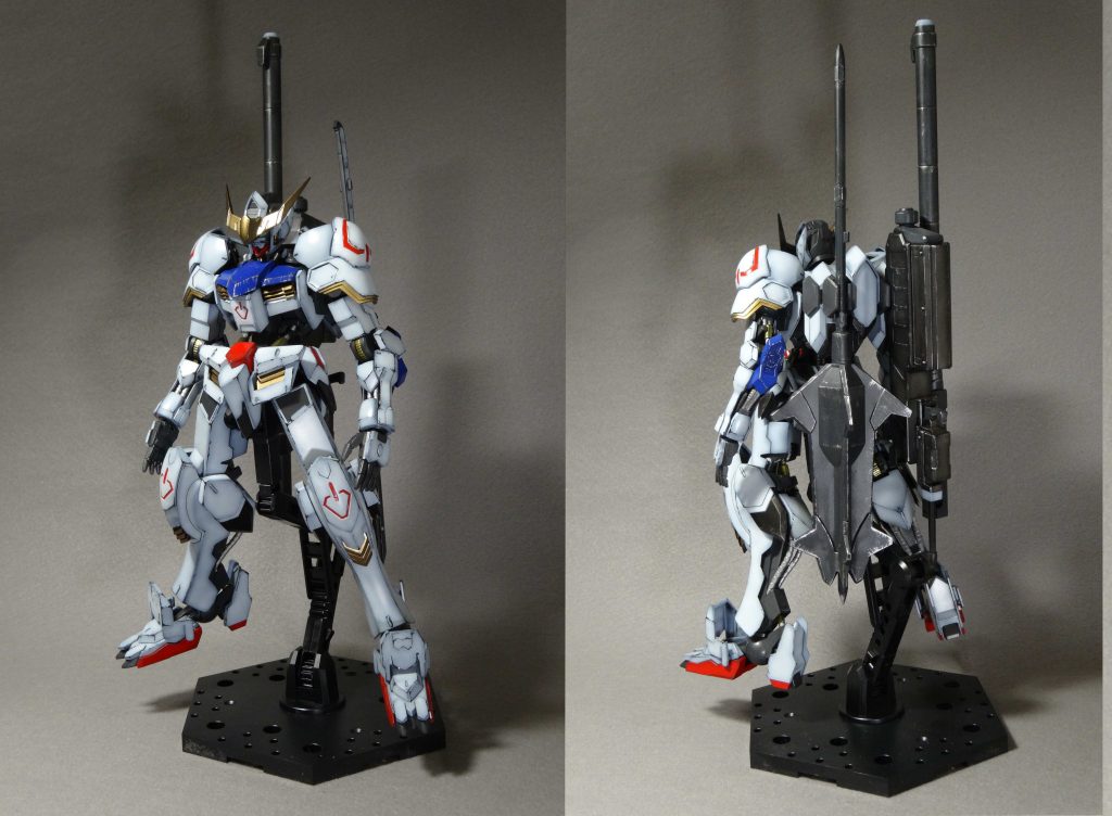 第4形態。本体の電源マークもそうですが、肩の電源マークはエナメルのレッドにブラックを少量まぜて血をイメージした色にしたものを筆で塗りました。