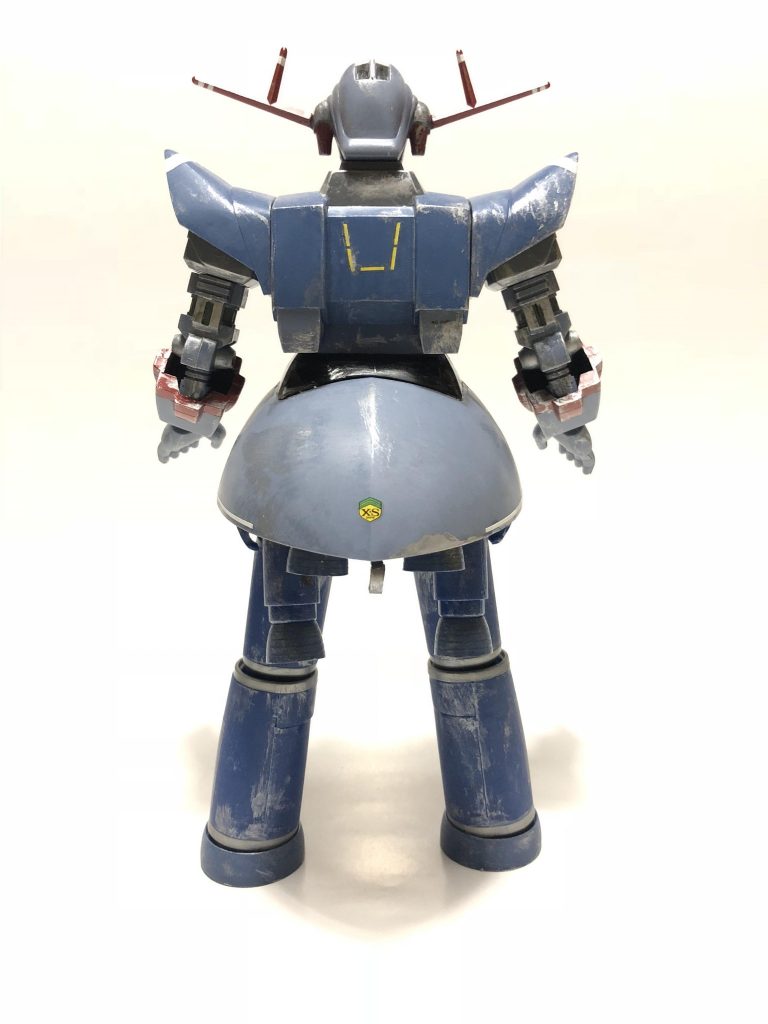 うしろ
 
ドム脚がとはまた違うスタイル☆
 
部分塗装のドライブラシ仕上げです。