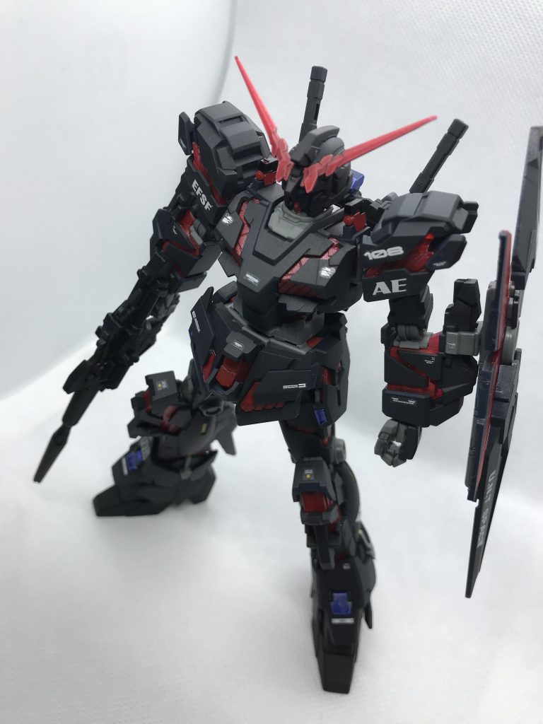 RX-0 ユニコーンガンダム–3枚目/制作者：真樹京介