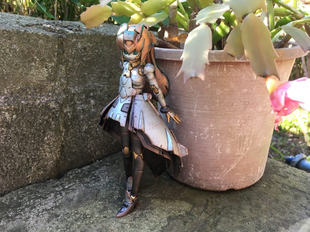 今回は金属製という主張を強めるためにサビ塗装を派手にしてみました。気持ちいいサビ具合って難しいですね(^^;