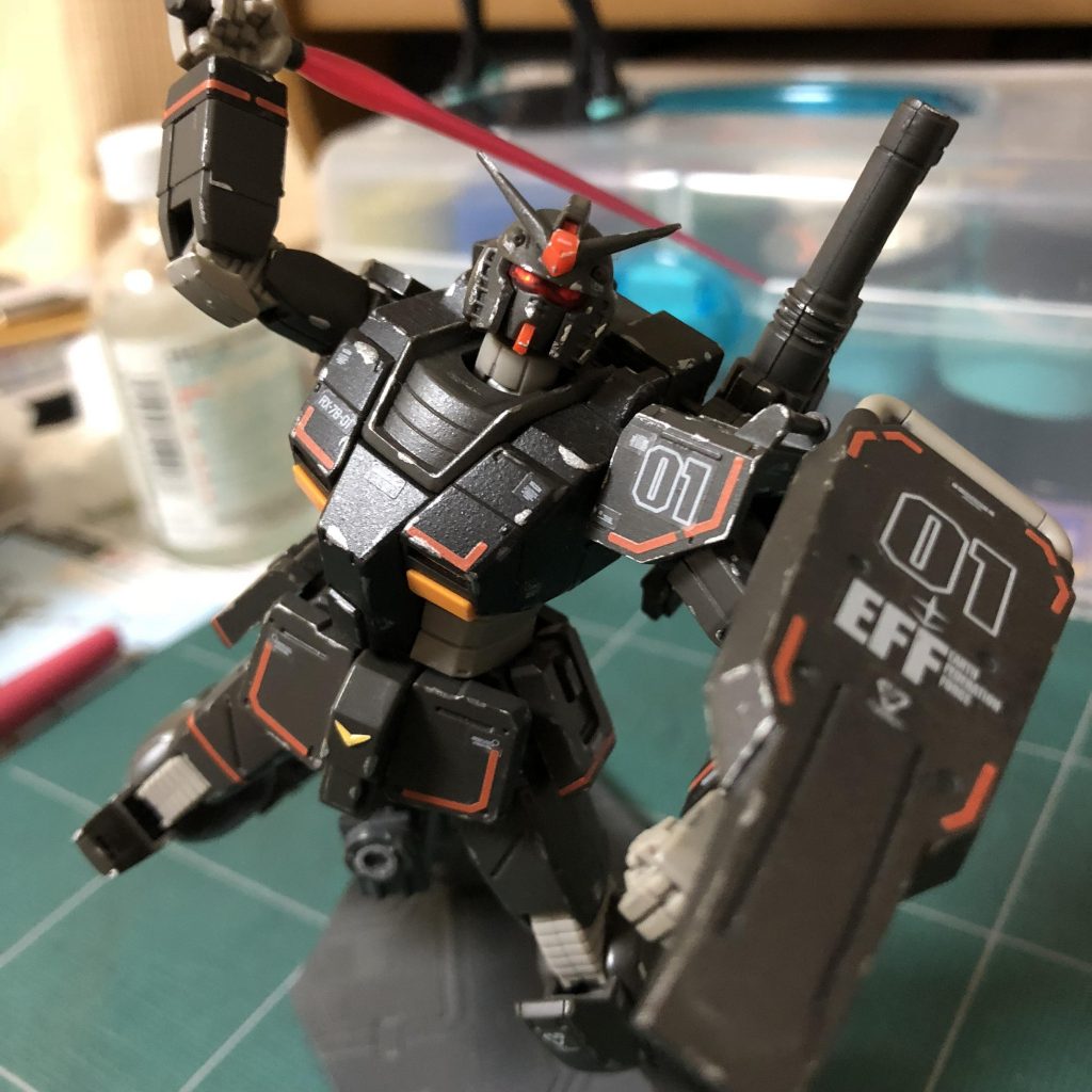 こいつは絶対地上とかの泥臭い戦いが似合うと思うんだ…(写真は取らせたいポーズが接地しなかったので空中戦)
自由のきくスタンドが欲しい…