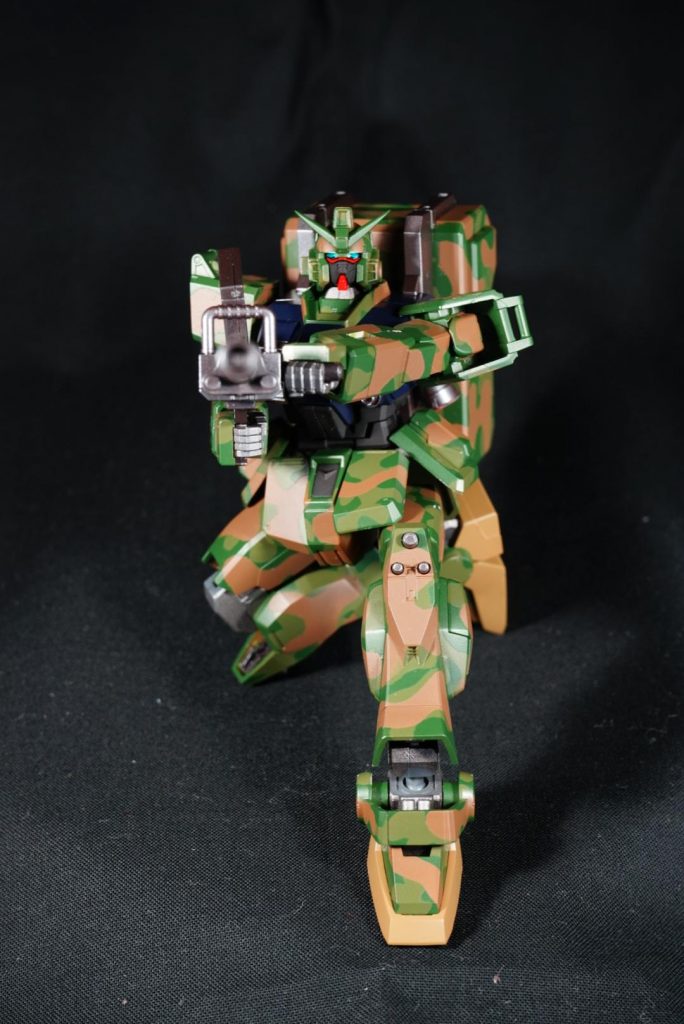 HG 陸戦型ガンダム–4枚目/制作者：@fluss_rio