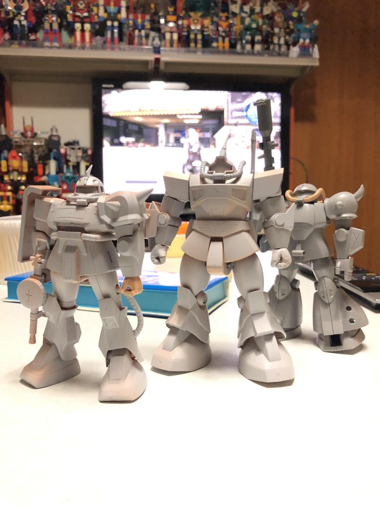 以上グフ飛行試験型でした。
 
締切を決めての3機製作でグフは間に合わないかと思ったけど完成してくれてよかったわぁ♪♪
 
小隊シリーズはまだ続けていこう(≧∇≦*)