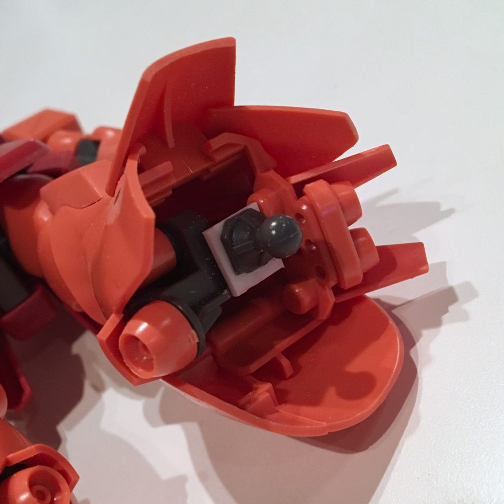 足首だけ、チョイ前に出しました。