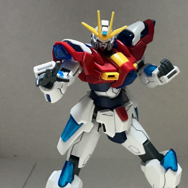 トライバーニングガンダム