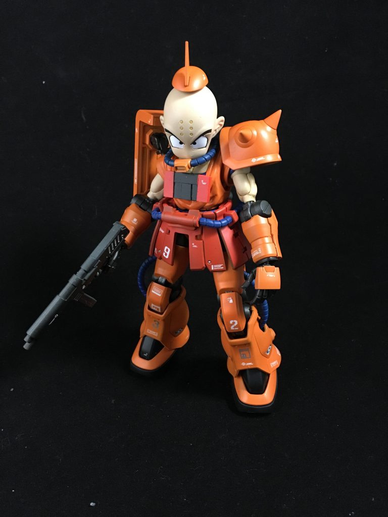 基本的にはクリリンの肢体をもいでザクの手足をくっつけてます。頭部のヘルメットは磁石での接続になってます。