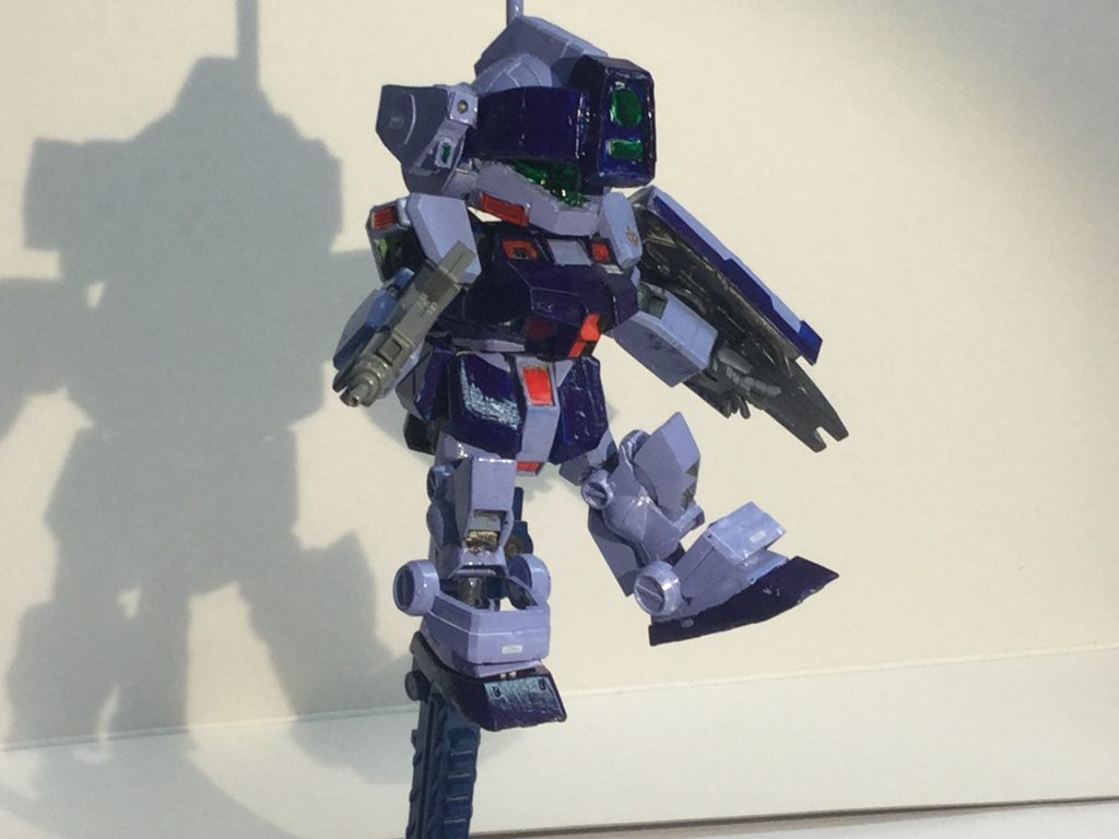 降下してるポーズが良く似合います、あまり降下して欲しくはないですが…………