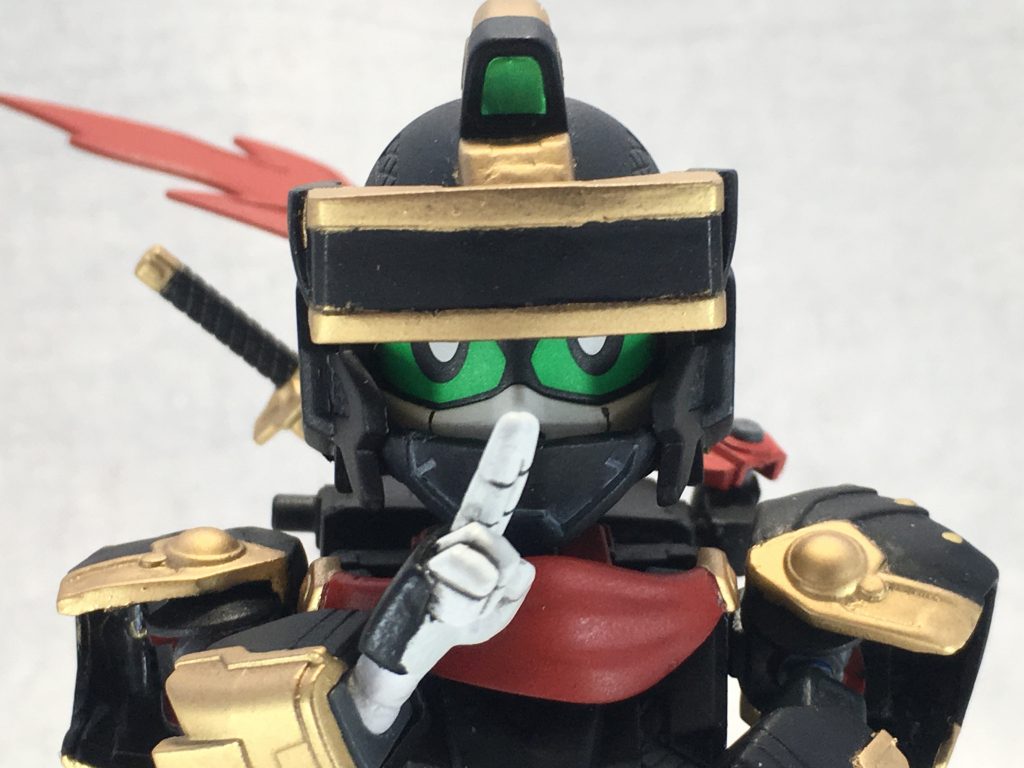 武装装甲八鳥の中に封印されていた「服部半蔵」のニンジャソウルが
RX-零丸に憑依した、という設定
なので、武装装甲八鳥は無し