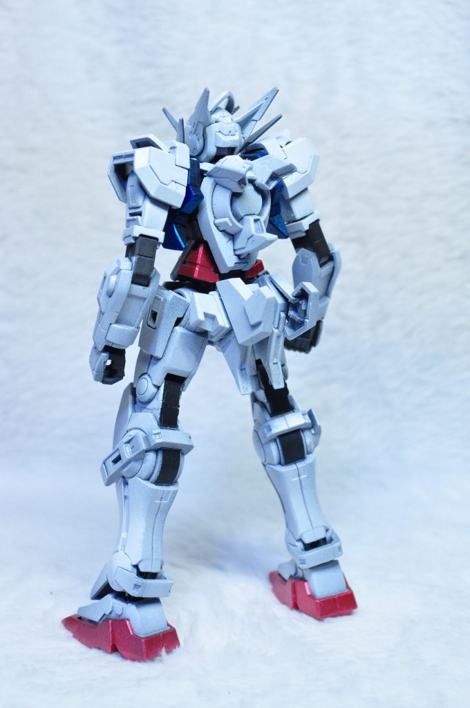 後ろ
まだ肉抜きのパーツを埋めるという事を
していなかった時期なので所々
ミキシング時の荒さが残ります、、笑