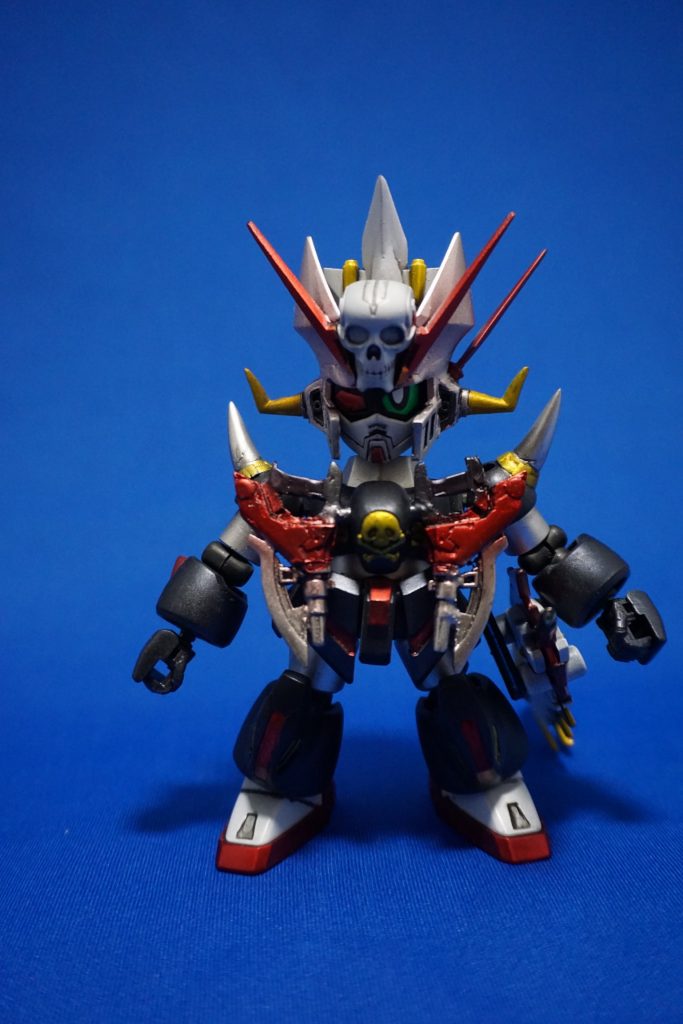 神に逢うては神を斬り!
悪魔に逢うてはその悪魔をも斬る!