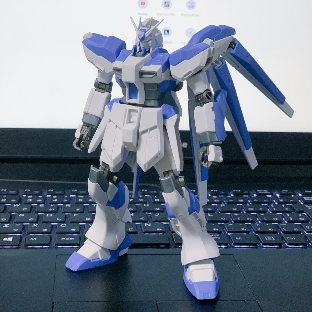 最初のパチ組み辺り
何となくプロポーションが気に入らないので、改造開始