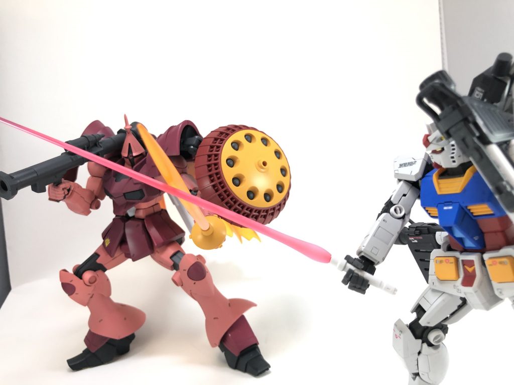 アムロと戦ってみたり。