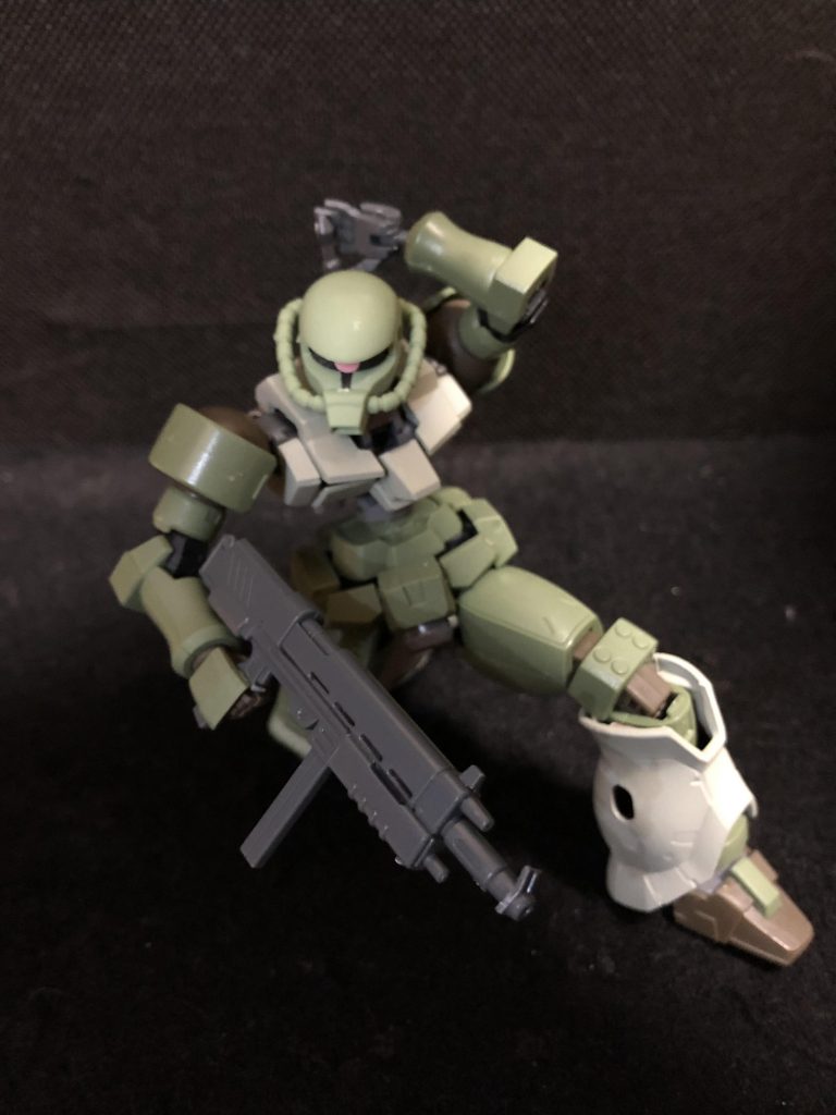 ヒートホーク抜刀。