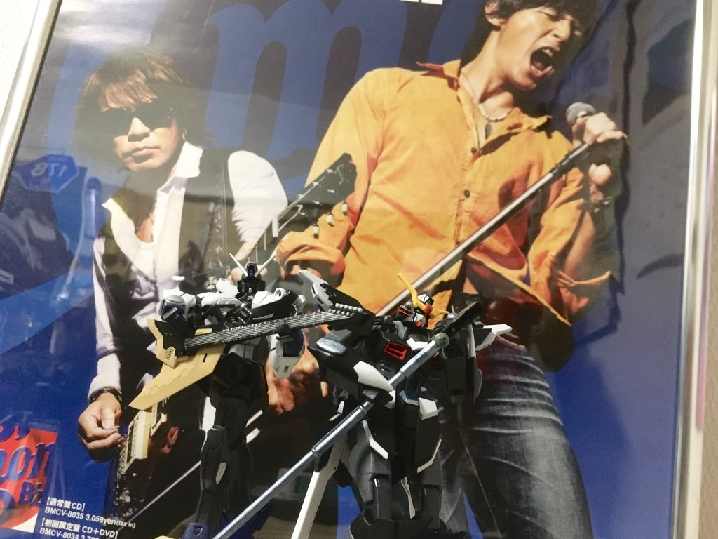 最近のガンプラは可動域が広いからポージングが決まります。