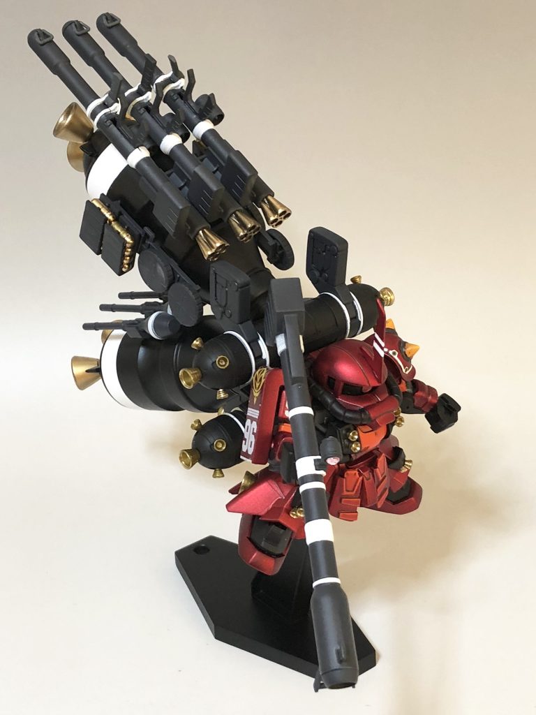 飛行状態!
宇宙空間じゃないと無理な装備ですね(笑)