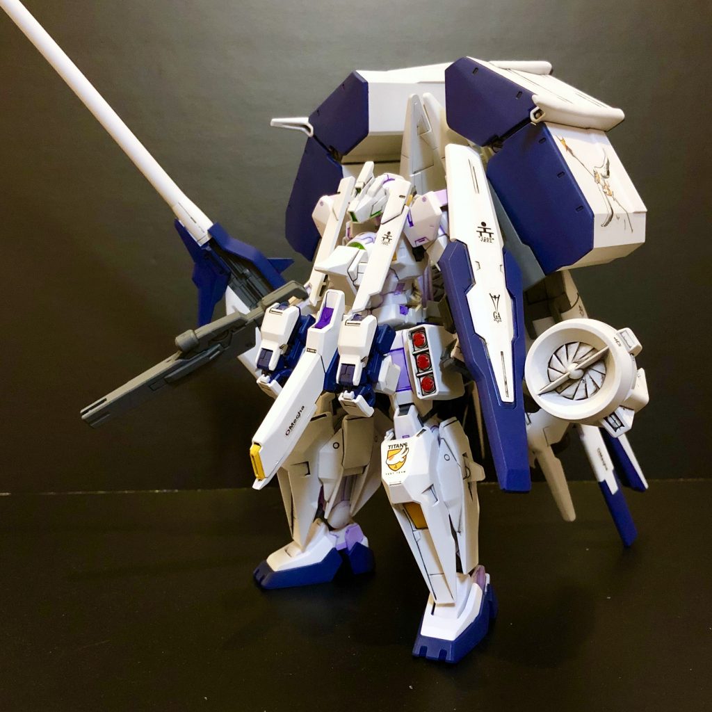 ナドレを中心にデンドロビウム、ウーンドウォート、その他ジャンクパーツでヘイズルをイメージしてミキシングしました^ ^