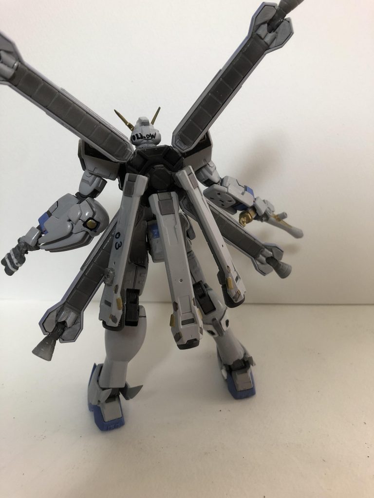 バックショット
スラスターのディテールを作るのには中々苦労しました。