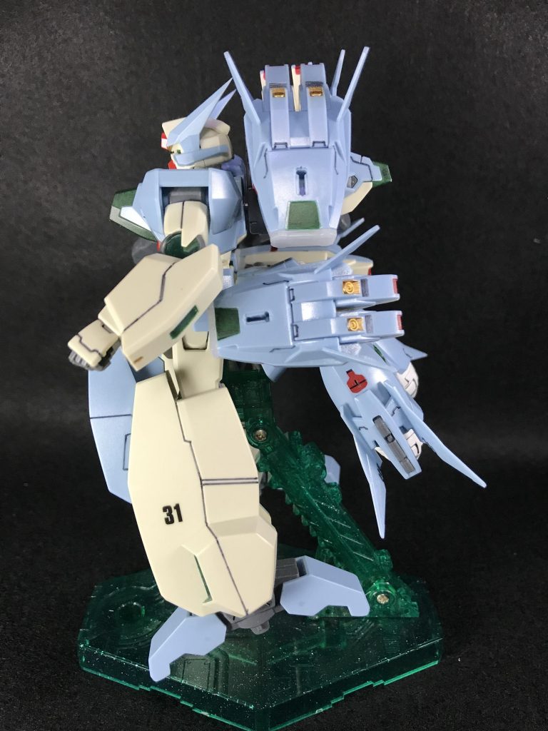 左側面
こちら側には31で誕生日を表現( ^ω^ )
先輩専用仕様に喜んで貰えました!