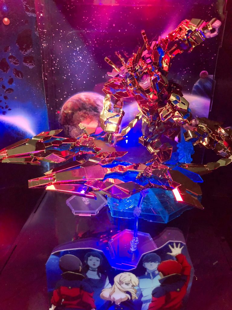 LED赤と青とブラックライト