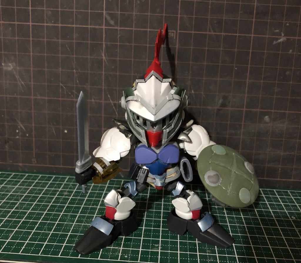 BB戦士やLGBBをベースにミキシングしました。1/144ダナジン、HGのリーオー等も使用し、細かい部分はプラ板を貼り付けました。