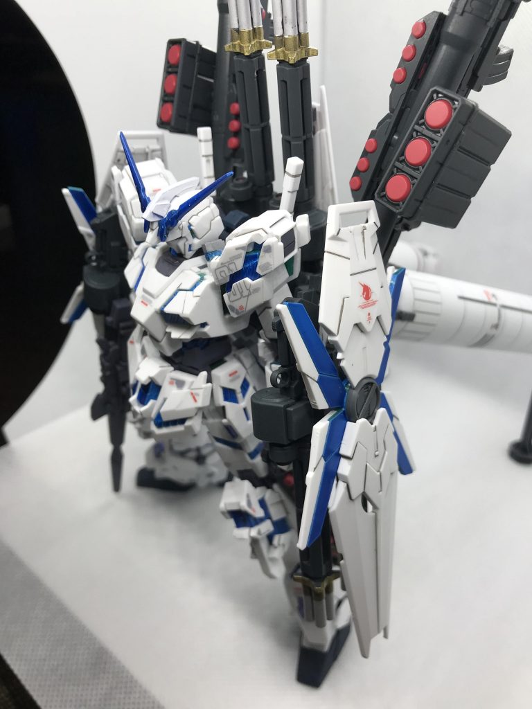 FAユニコーンガンダム ブルー–5枚目/制作者：真樹京介