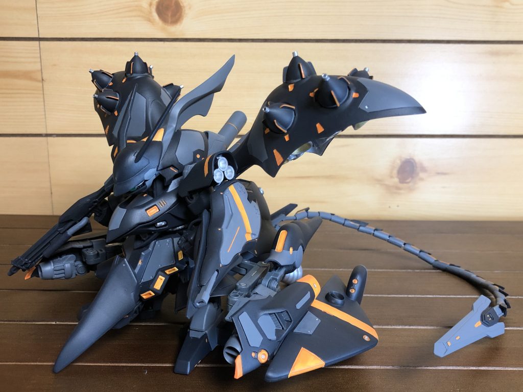 正面  元々MAっぽいのがより強調された感じです。