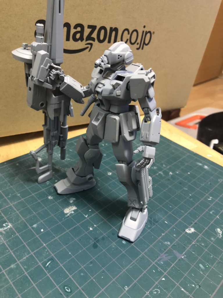 サフ時です。

塗装は主にフィニッシャーズカラーとガイアノーツカラーを使用しています。