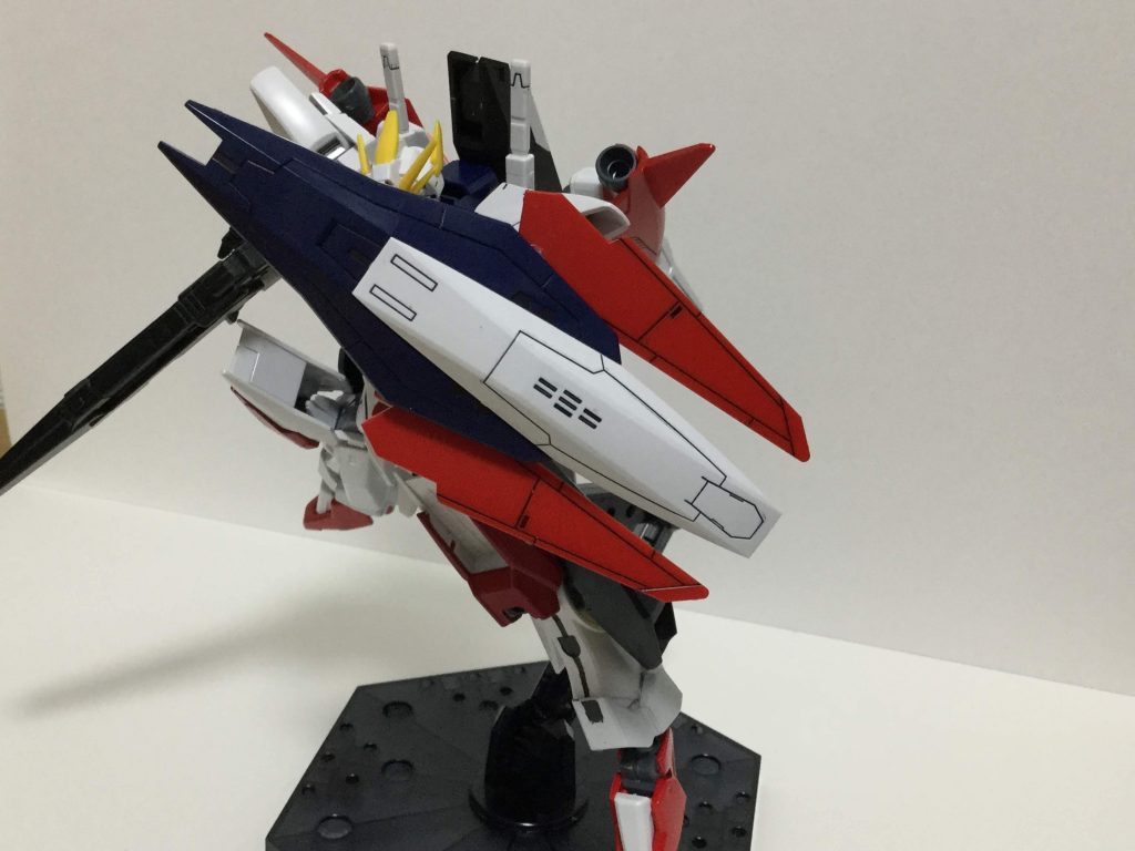 シールド
羽を逆方向に