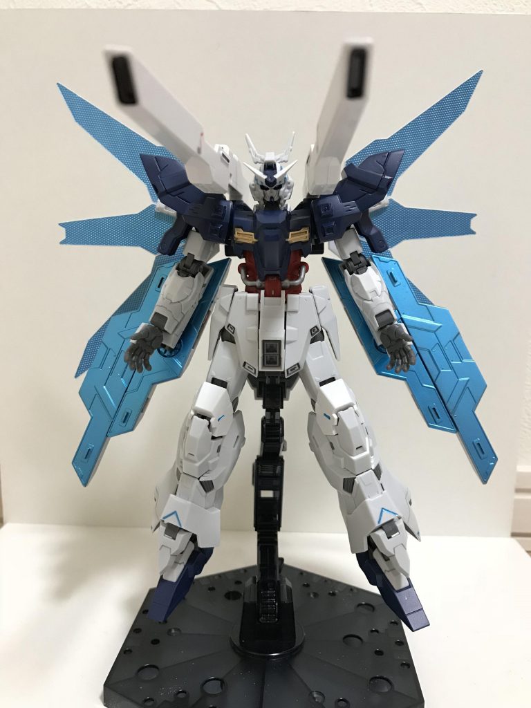 クロスムーン・ガンダム–2枚目/制作者：TAKA∞