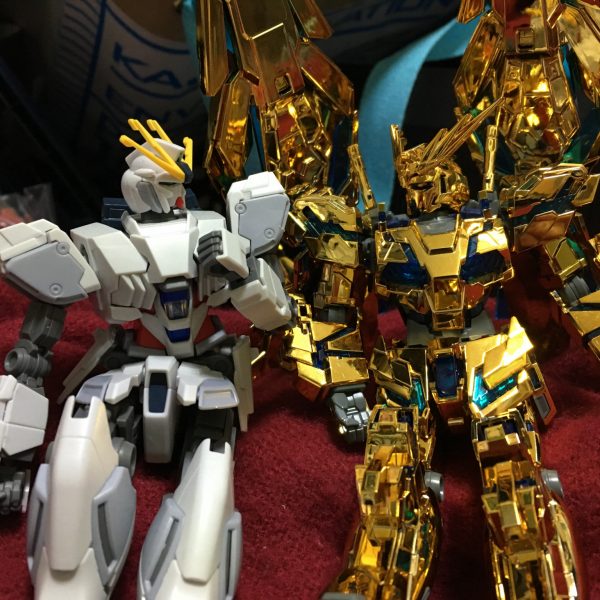 ナラティブくんとフェネクスちゃん