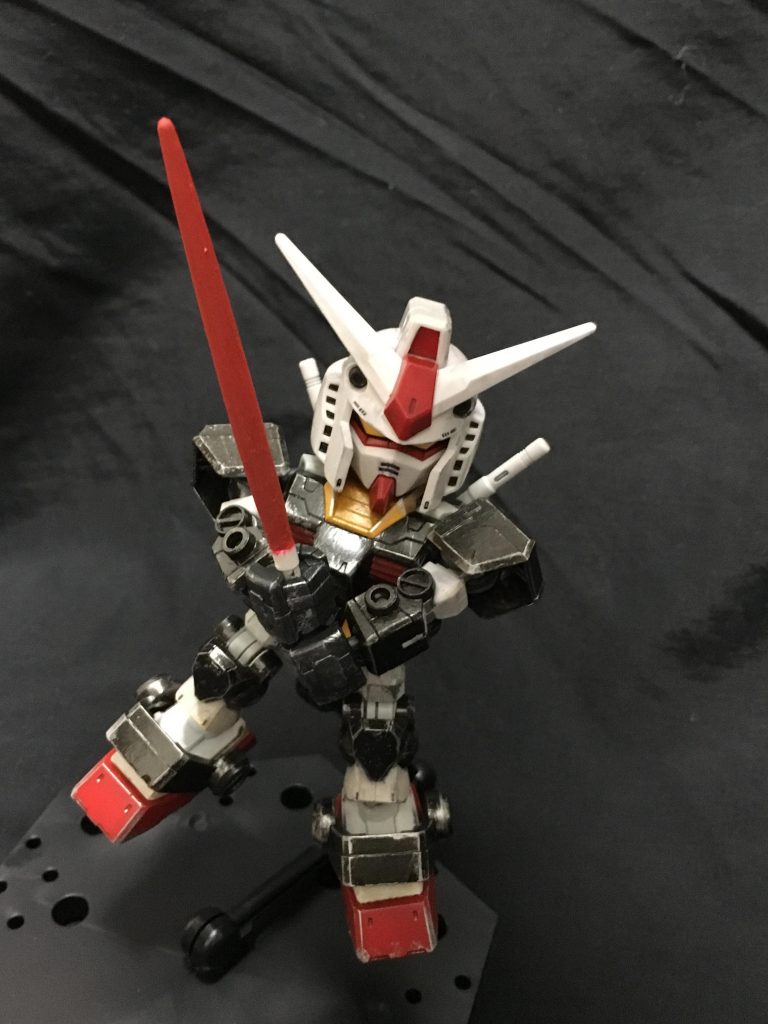 ヤスリ掛けくらいはやらないといかんかな。