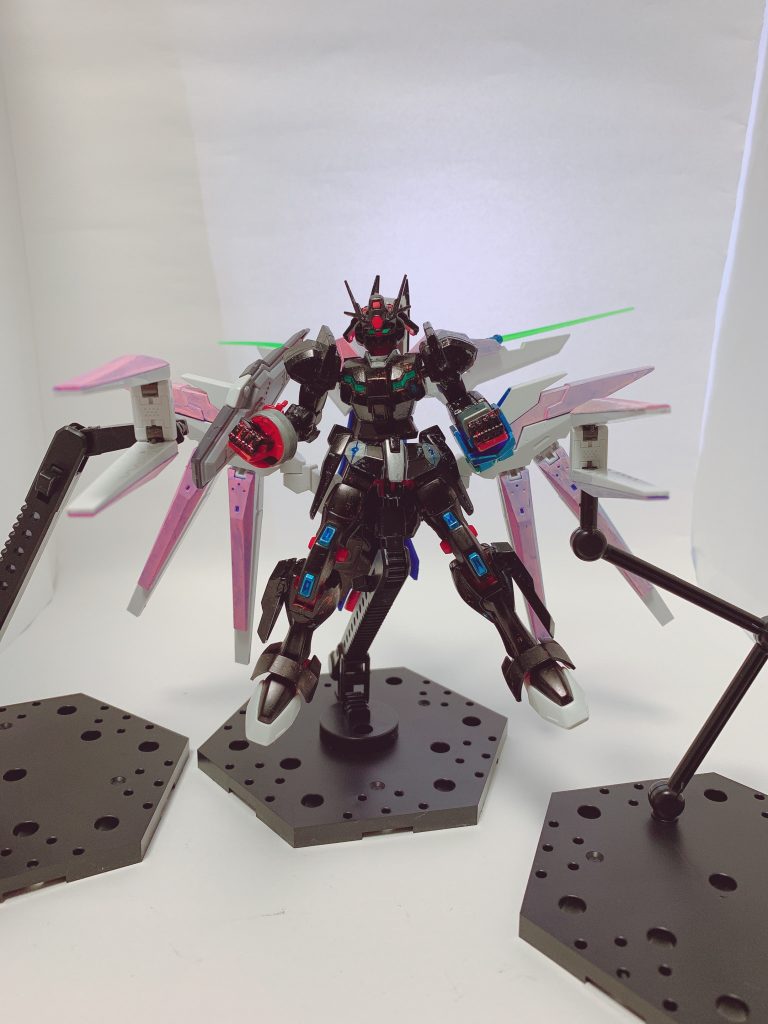 全てのフィンファンネルを使用すると本家同様
「フルドレスって眩しいんだから!」が再現可能