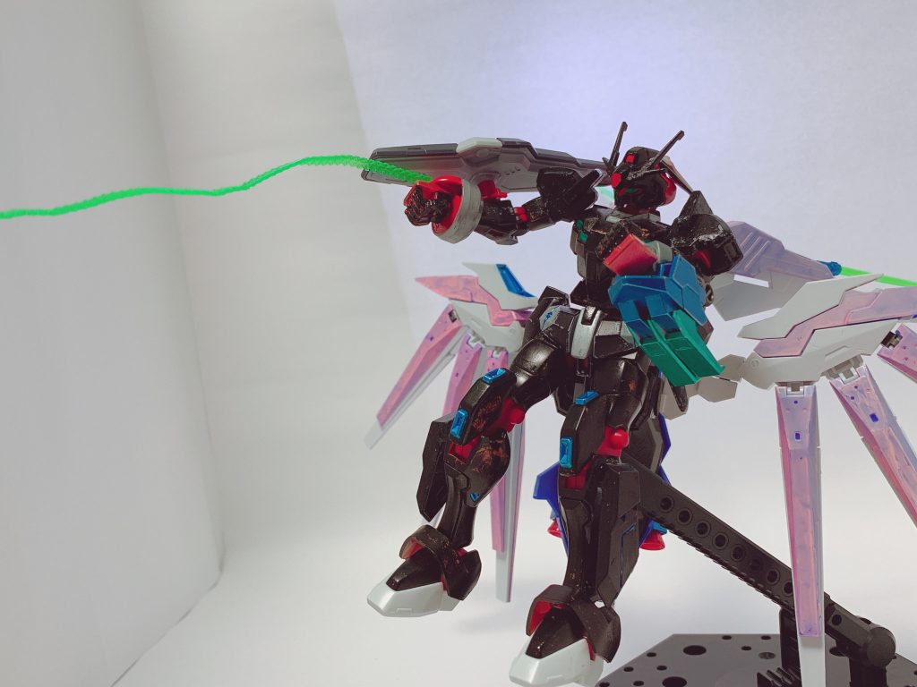 ビームワイヤーは右手のみ使用可能