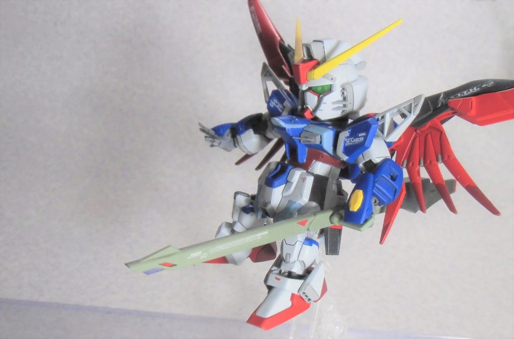 名無し砲。こちらも可動域のテストをしてなかったので、残念ながらちゃんと構えることができませんでした。