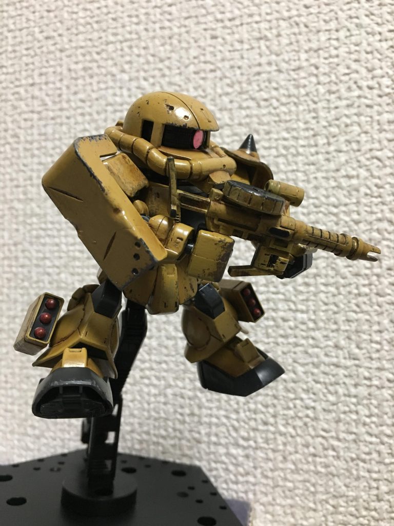 ザクマシンガンも無骨でイイネ