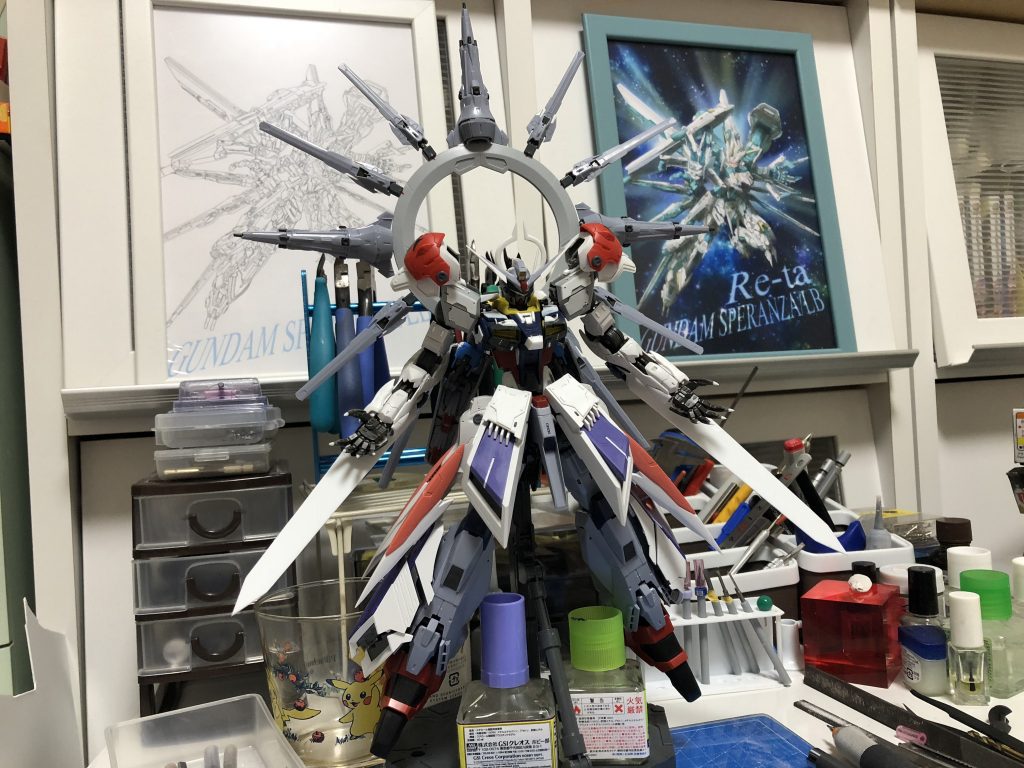 没案2
武装を考えていた時見た目は凄く好みなんですがイマイチどうやって戦うか想像出来なかったのでこれはこれでボツになりました。