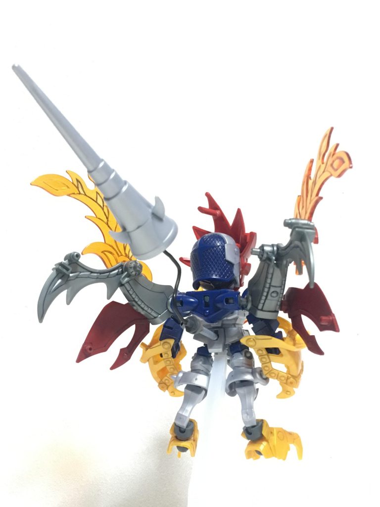 最後はお気に入りの一枚♪

GANSTAデビュー作品です！

ほとんど説明書通り作らず、妄想しながらオリジナル妄想ガンダムを製作してます！
自分の目が色弱ってのもあり赤と緑が分かりにくいので、無塗装の極意を極めようと思ってます！
こんな感じですが、よろしくお願いします(*^^*)