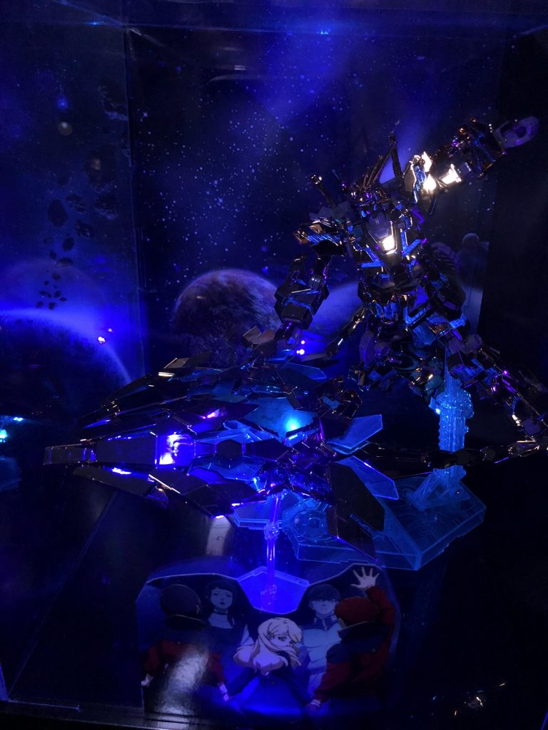 ブラックライトのみ