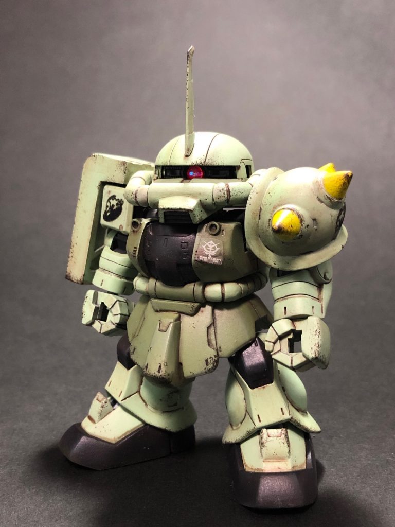 胸の2門のバルカンは小さすぎて外観だけになってしまいました