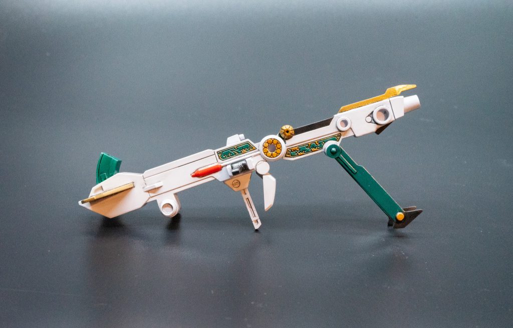 雷砲の大きさ等はそのまま。カッコよく持つために持ち手を増設