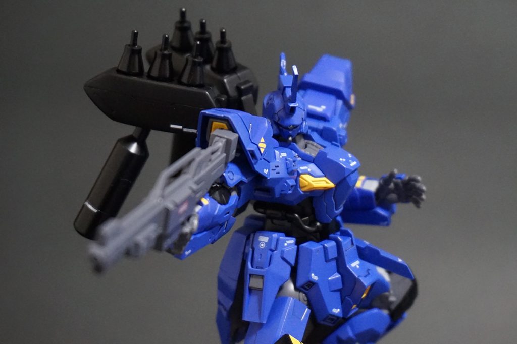 ビームライフルを持たせて