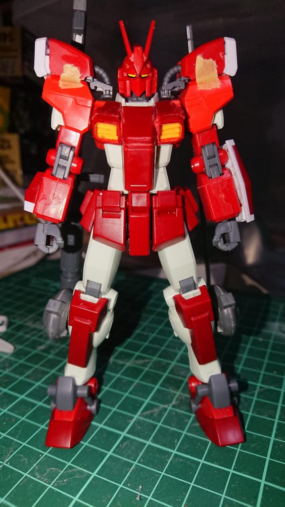 GM/GMベースにレッドウォーリアのパーツを切り貼りしています。