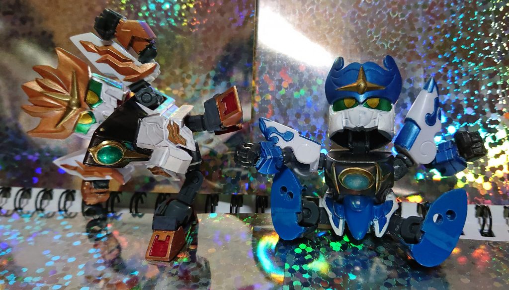 マーキュリアス、アクアリウスの可動範囲。
こちらも、それぞれ25箇所が可動。