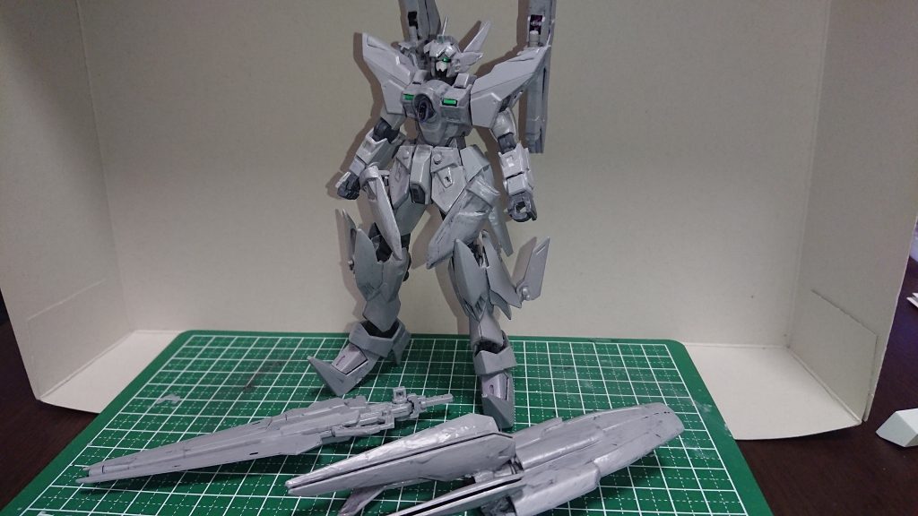 何気に初めてのサーフェイサーです。