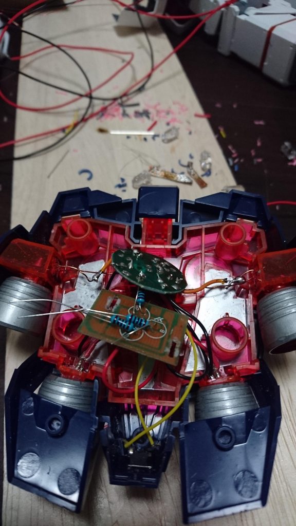 100均の基板をそのまま流用