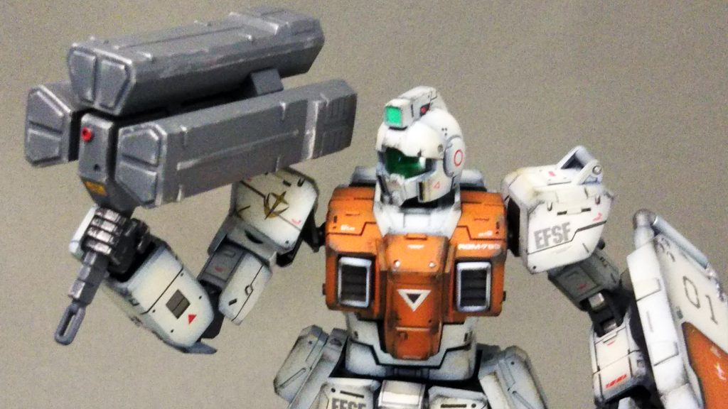 陸ガンパラシュートパックから6連ミサイルランチャーを持ってきました