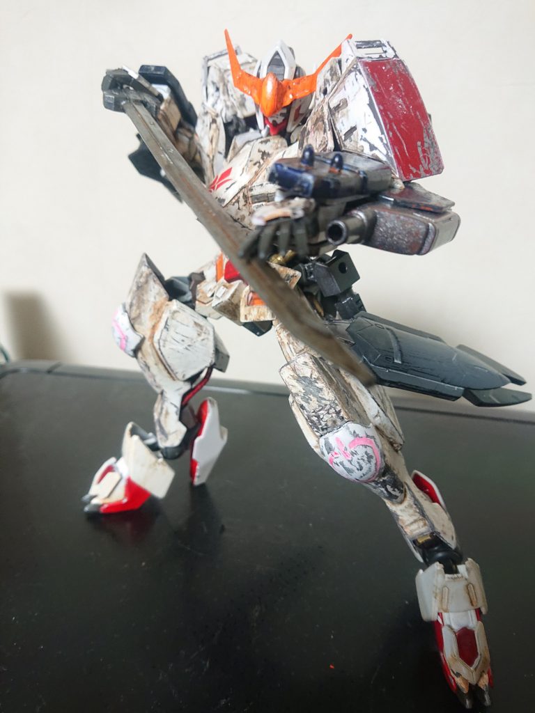 牙突(逆向きですが)の構え風で…