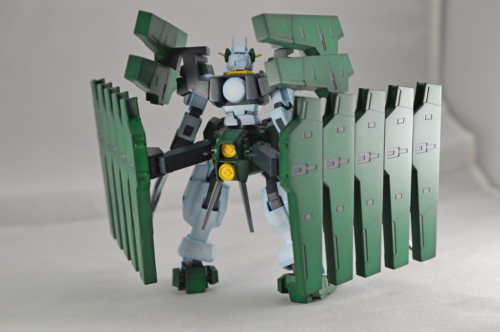 ガンダムサバーニャ（最終決戦仕様）–2枚目/制作者：Mayugem